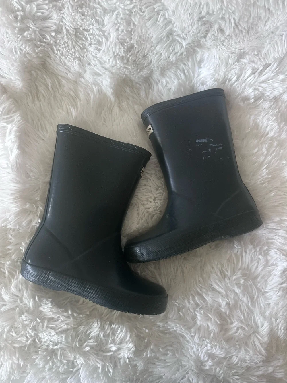 Used Little Girls Hunter Navy Mid-Calf Rubber Rain Boots sz 12